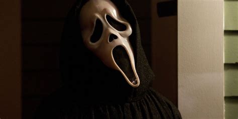 Scream: Lottery Winner Picks Up Jackpot Wearing Ghostface Mask .